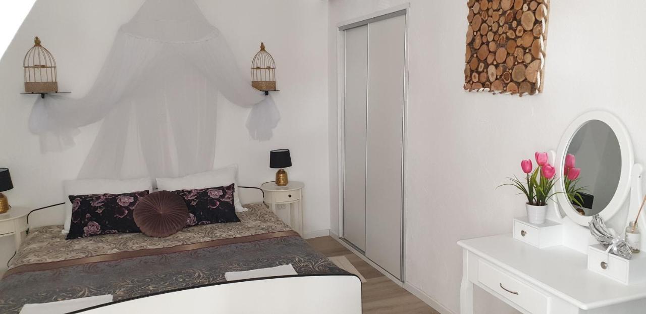 Apartment Marko セニ エクステリア 写真
