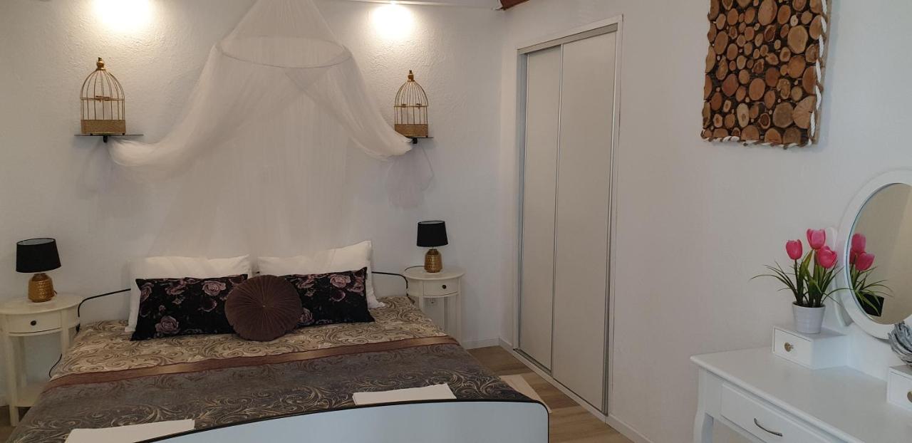Apartment Marko セニ エクステリア 写真